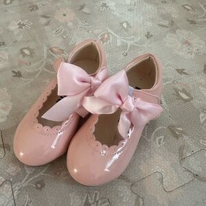Minibella Pink patent toddler tap shoes w bow